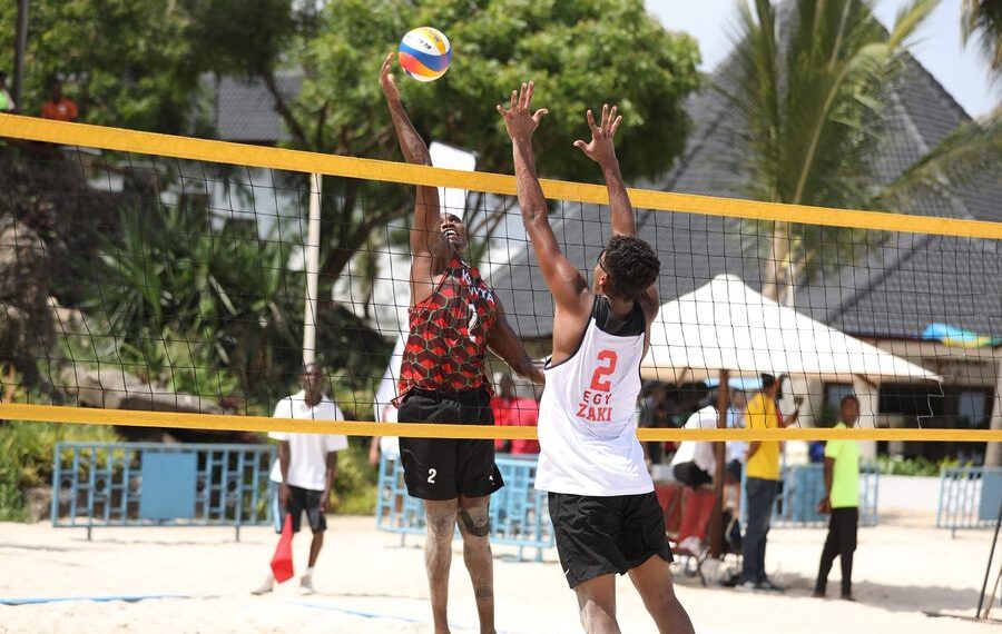 الطريق لأولمبياد باريس.. الطائرة الشاطئية تهزم كينيا