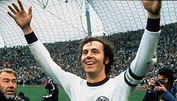 وفاة فرانز بيكنباور أسطورة الكرة الألمانية