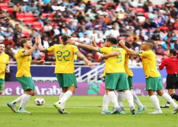 استراليا تفتتح مباريات المجموعة الثانية بثنائية فى الهند