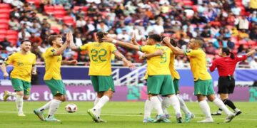 استراليا تفتتح مباريات المجموعة الثانية بثنائية فى الهند