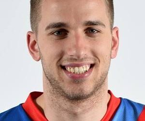 الزمالك يواصل التدعيم ويتعاقد مع دولي جديد لتعزيز رجال الطائرة