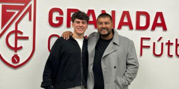 غرناطة يضم فاكوندو بيليسترى جناح مانشستر يونايتد ور