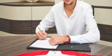 رغم استبعاده من يورو٢٠٢٤.. بايرن ميونخ يمدد عقد لاعبه