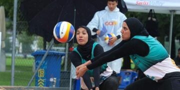 منتخب سيدات الطائرة الشاطئية يطرن لنصف نهائي البطولة الأفريقية